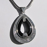 Onyx Statement Anhaenger Schmuck